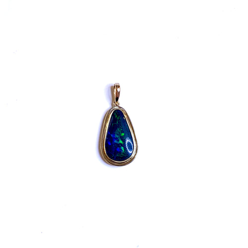 18ct Yellow Gold Solid Black Opal Pendant