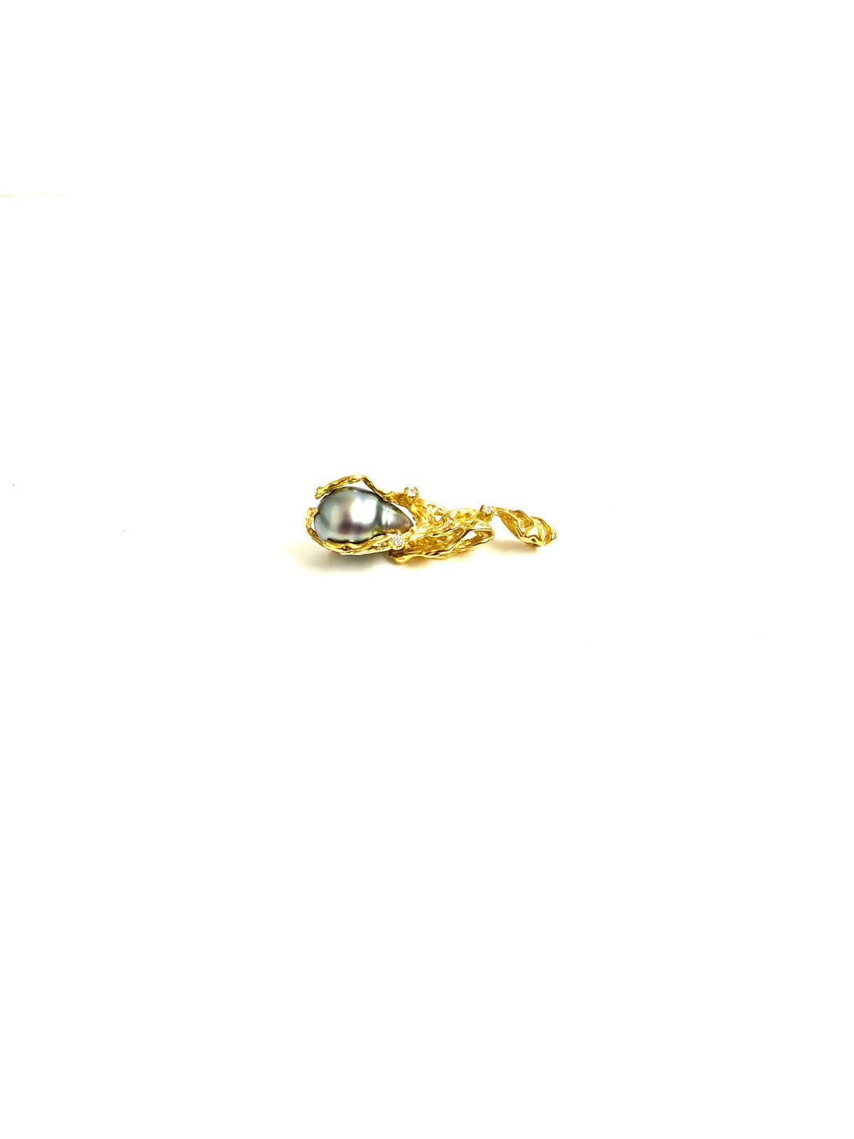 18ct Gold Black Tahitian Pearl Pendant