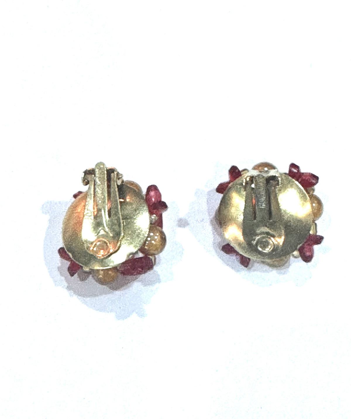 Vintage 1960's Lucite Clip On Earrings