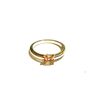 9ct Yellow Gold Square Cut Tourmaline Ring