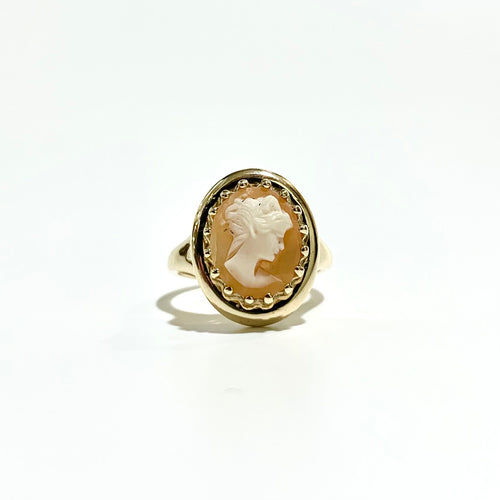 9ct Yellow Gold Cameo Ring