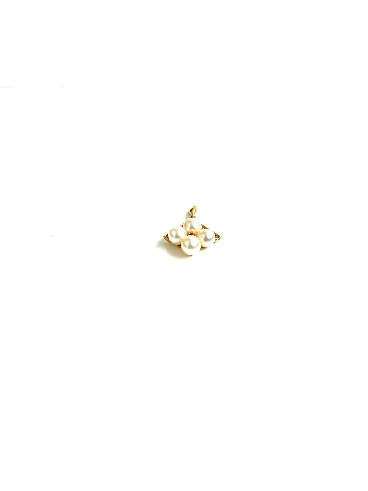 18ct Gold Cultured Pearl Pendant