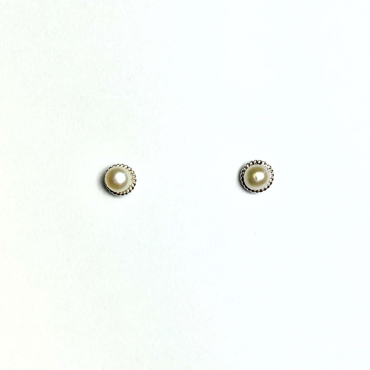 Sterling Silver Seed Pearl Petit Earrings