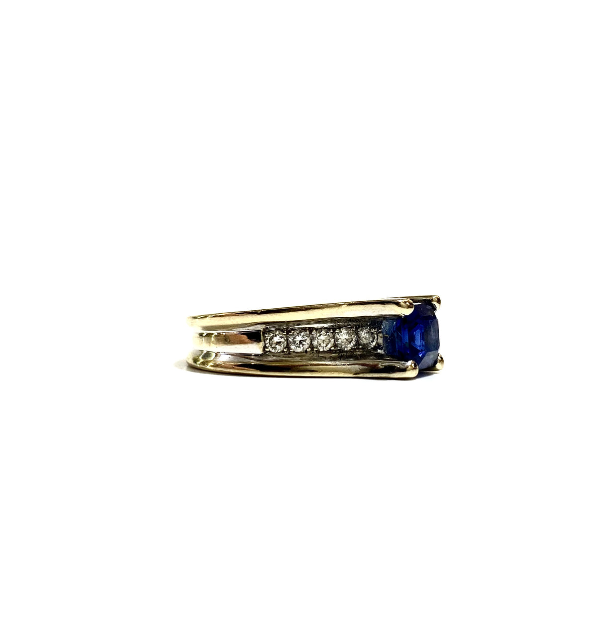 Sapphire, Diamond and Platinum Ring