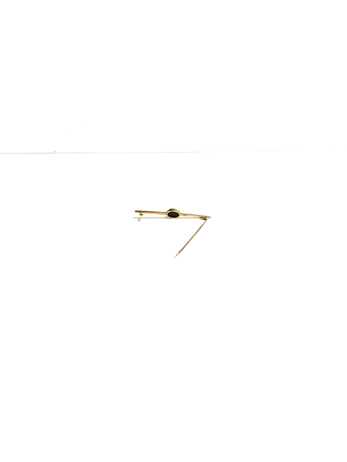 15ct Yellow Gold Black Opal Brooch