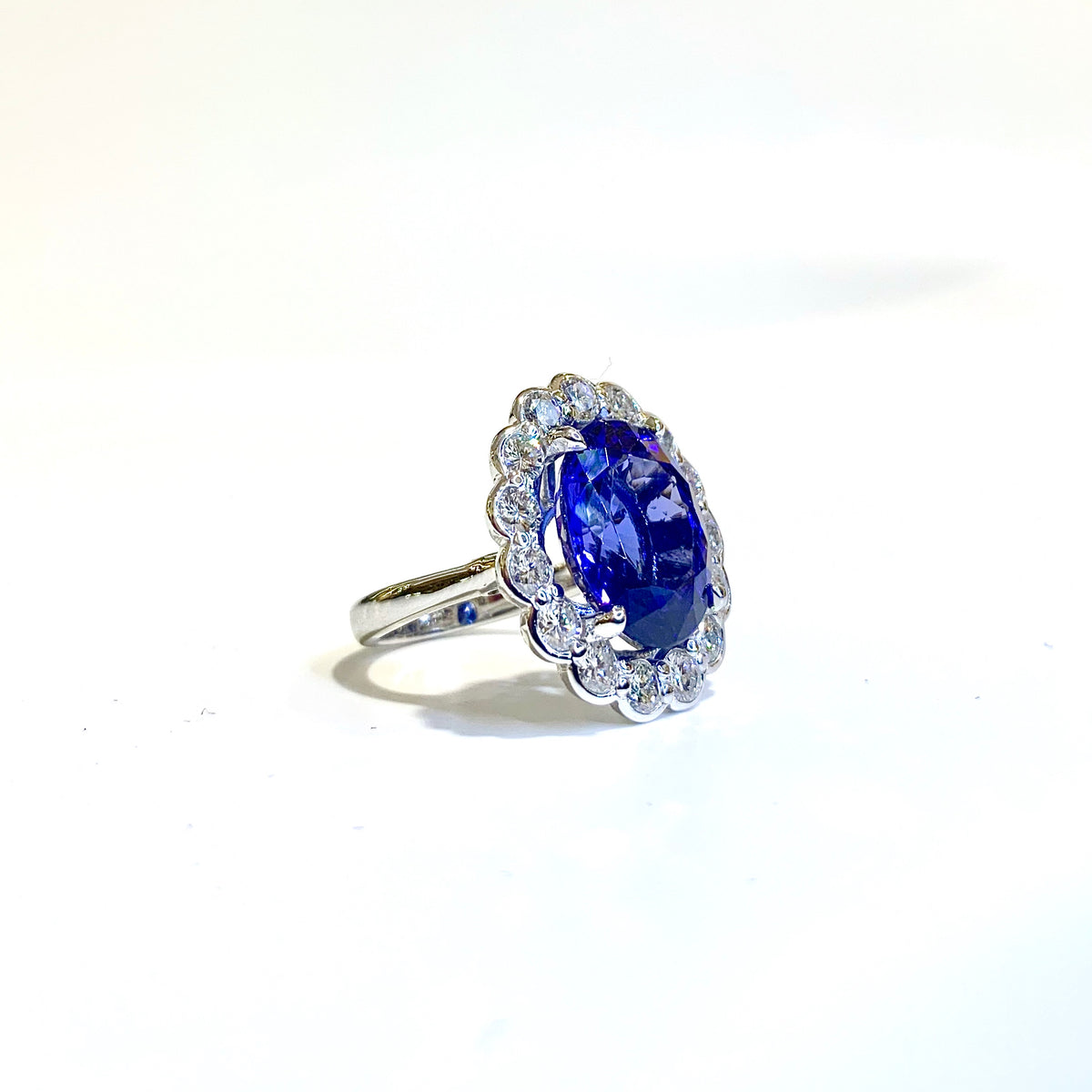 18ct White Gold Tanzanite and Diamond Ring
