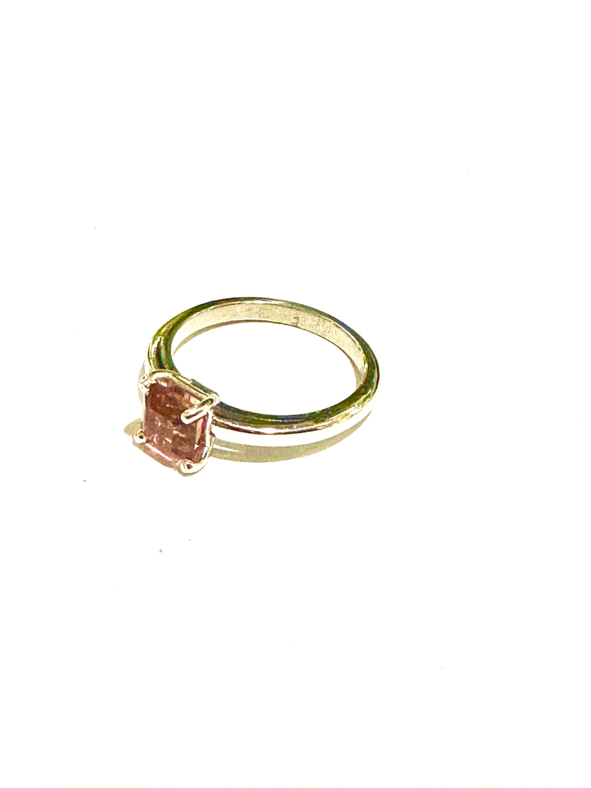 9ct White Gold Pink Tourmaline Ring