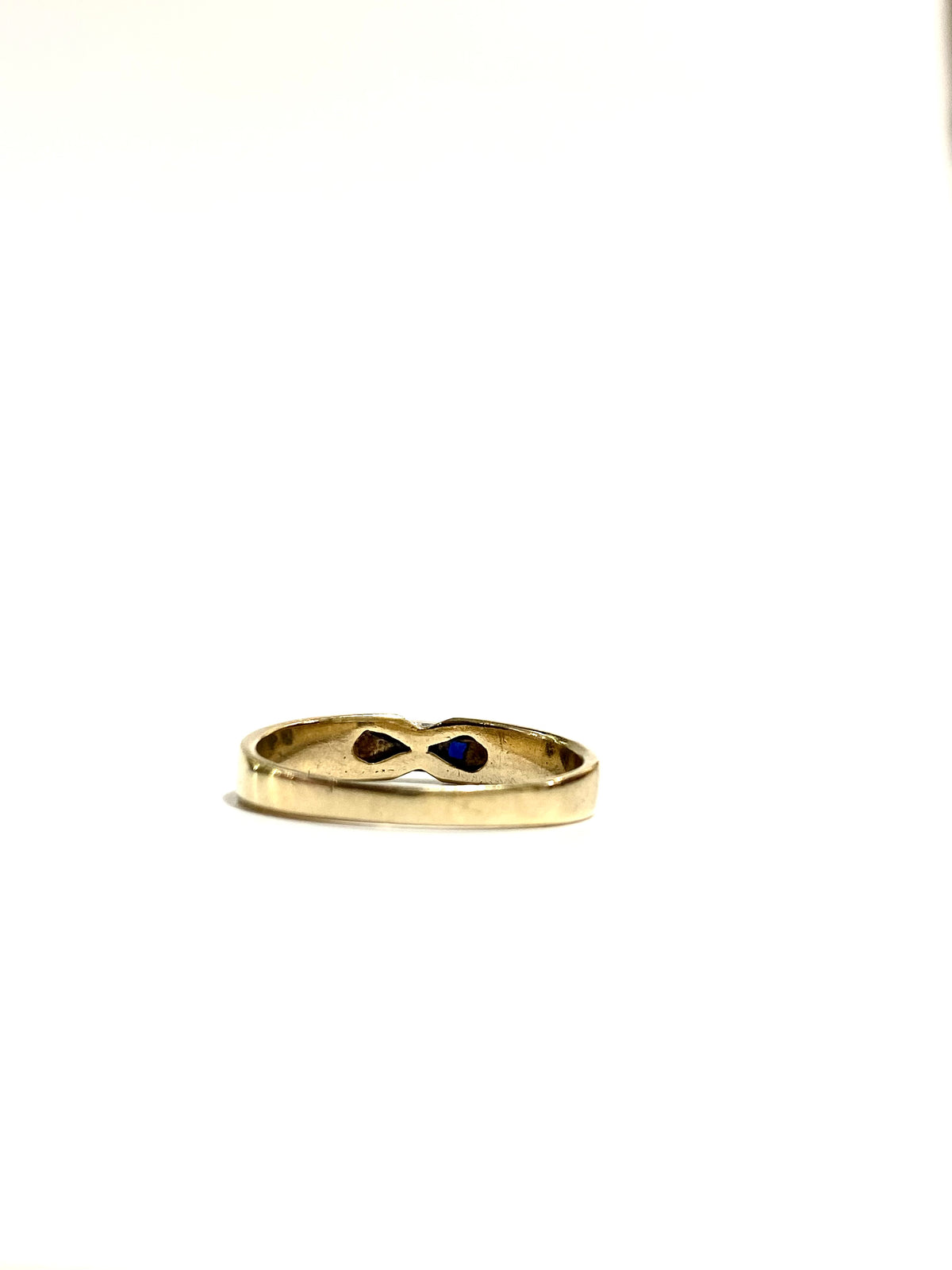 9ct Gold Diamond and Sapphire Band