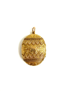 Antique (Circa 1877) 18ct Gold Locket