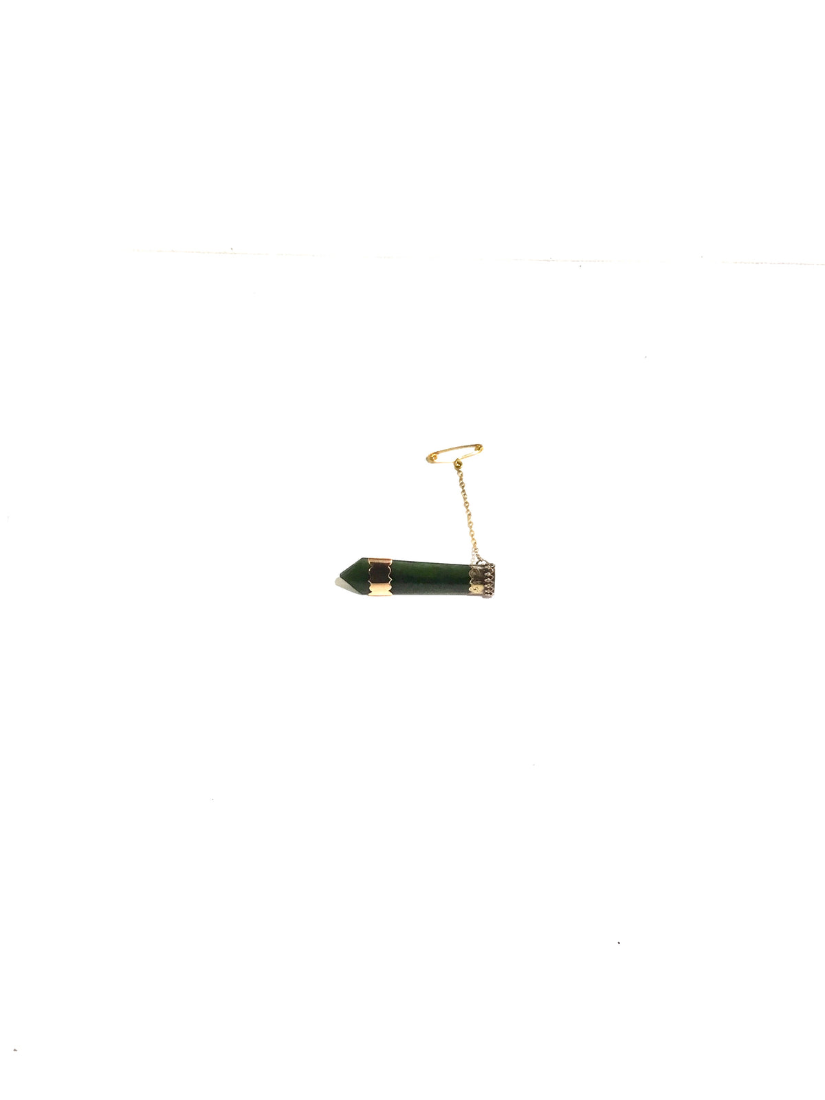 9ct Gold Pointed Jade Brooch