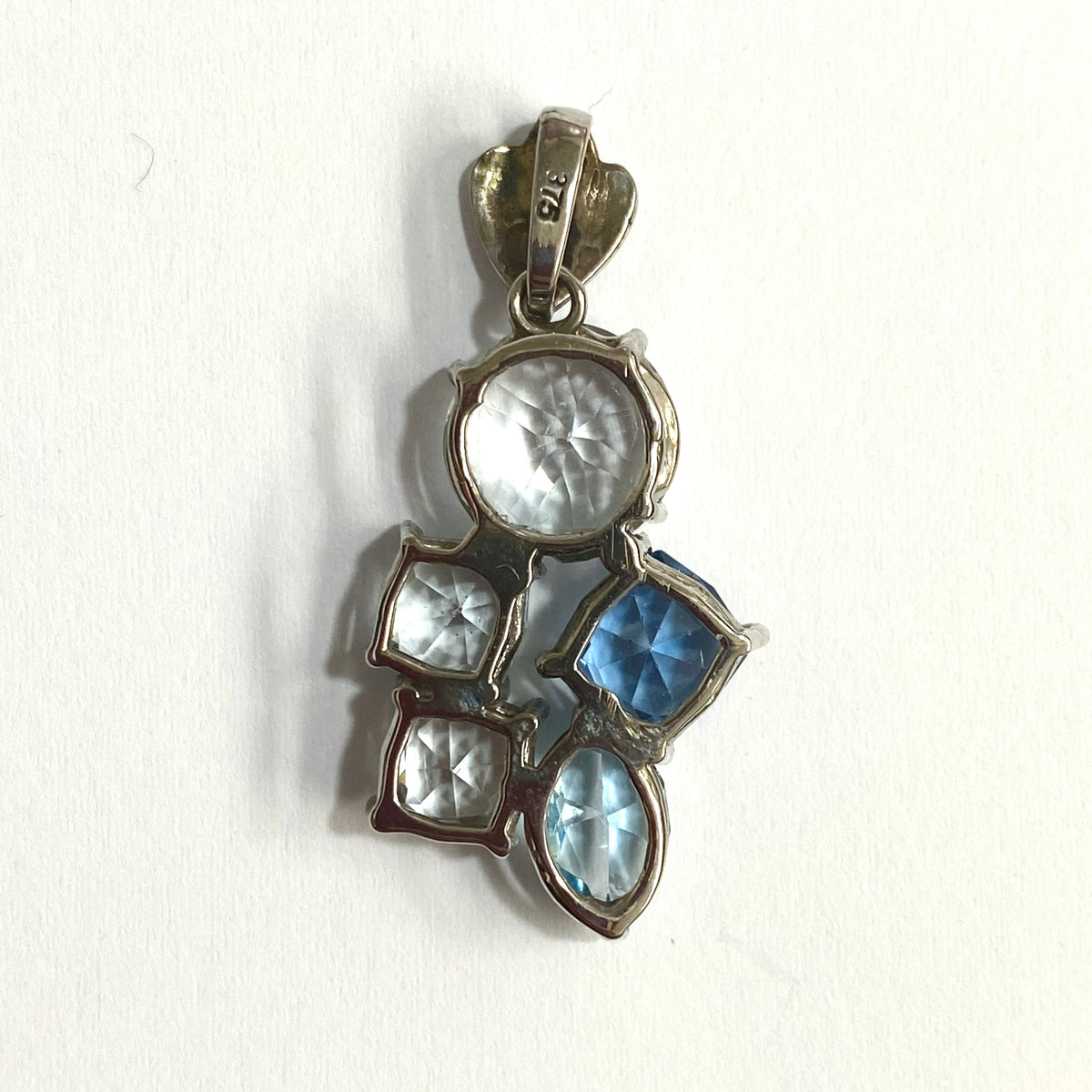 9ct White Gold White and Blue Topaz Pendant