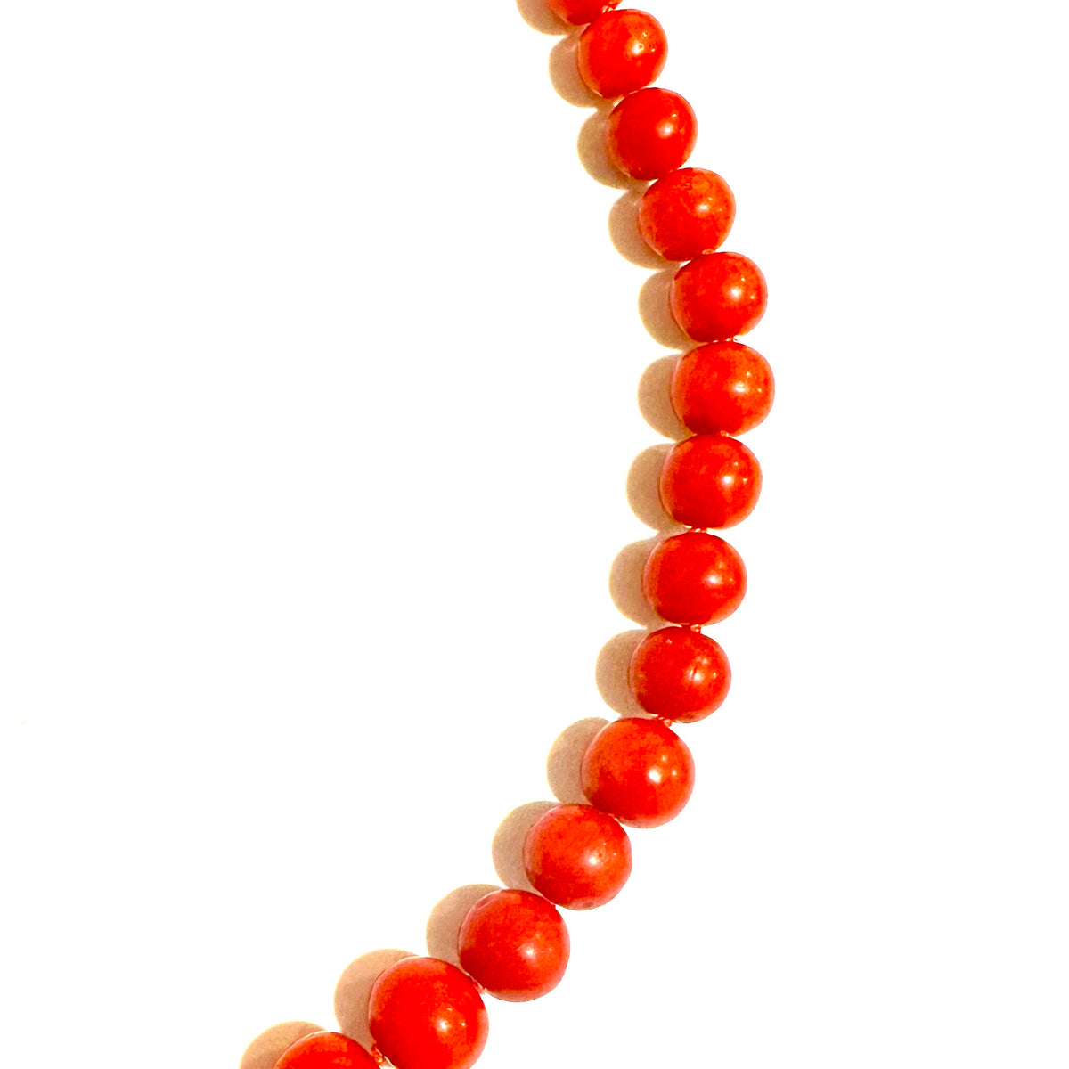 Antique Yellow Gold Mediterranean Momo Coral Necklace