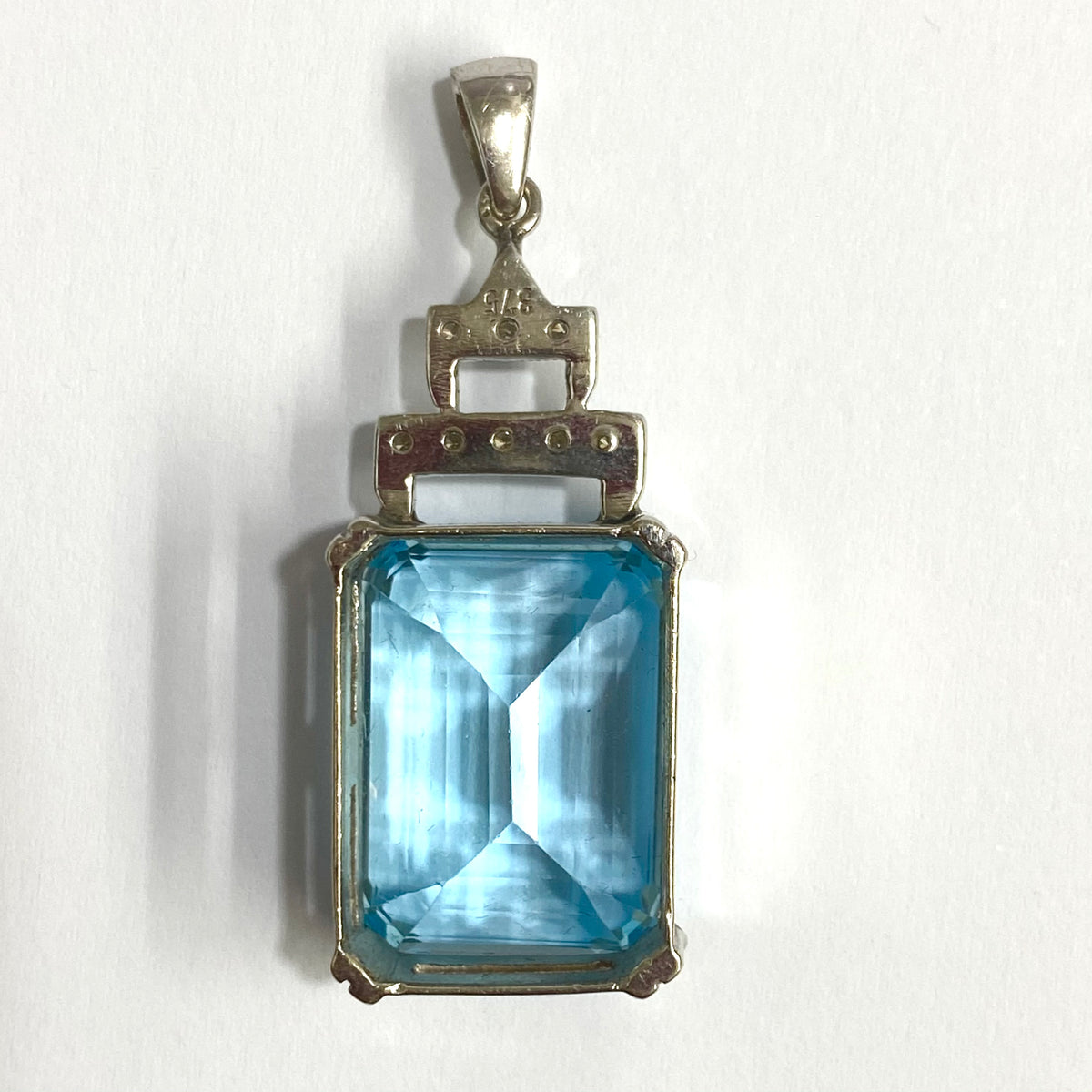 9ct White Gold 20ct Swiss Blue Topaz and Diamond Pendant