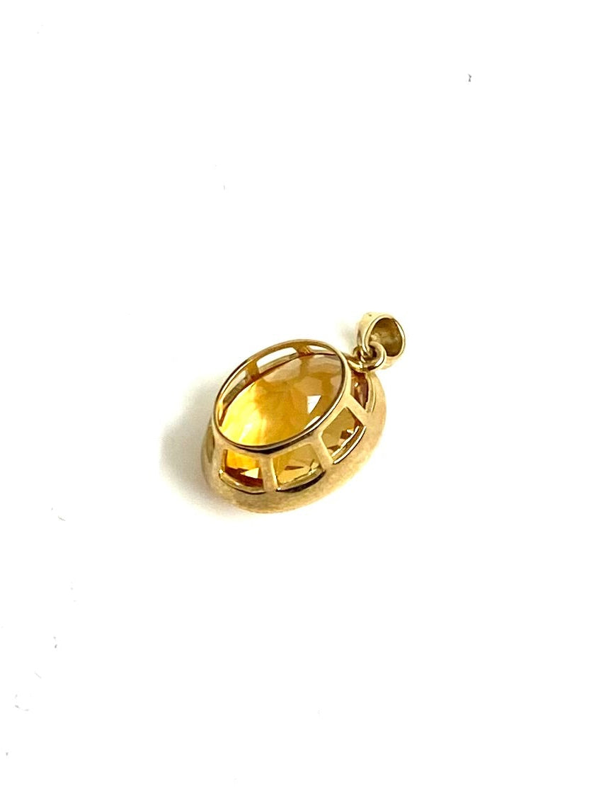 9ct Gold Oval Citrine Pendant