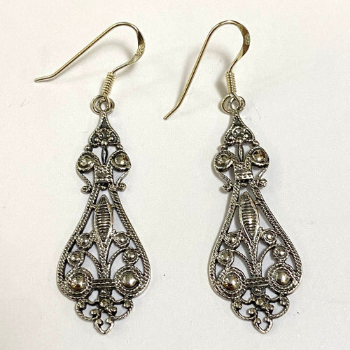 Sterling Silver Fillagree Dangle Earrings