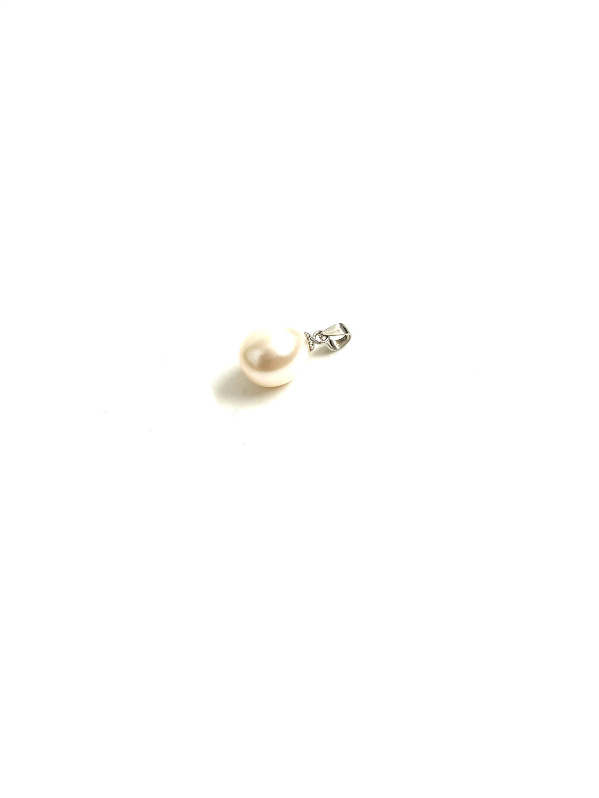 Sterling Silver Freshwater Pendant
