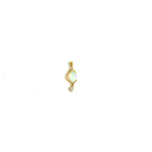 18ct Gold Opal and Diamond Pendant