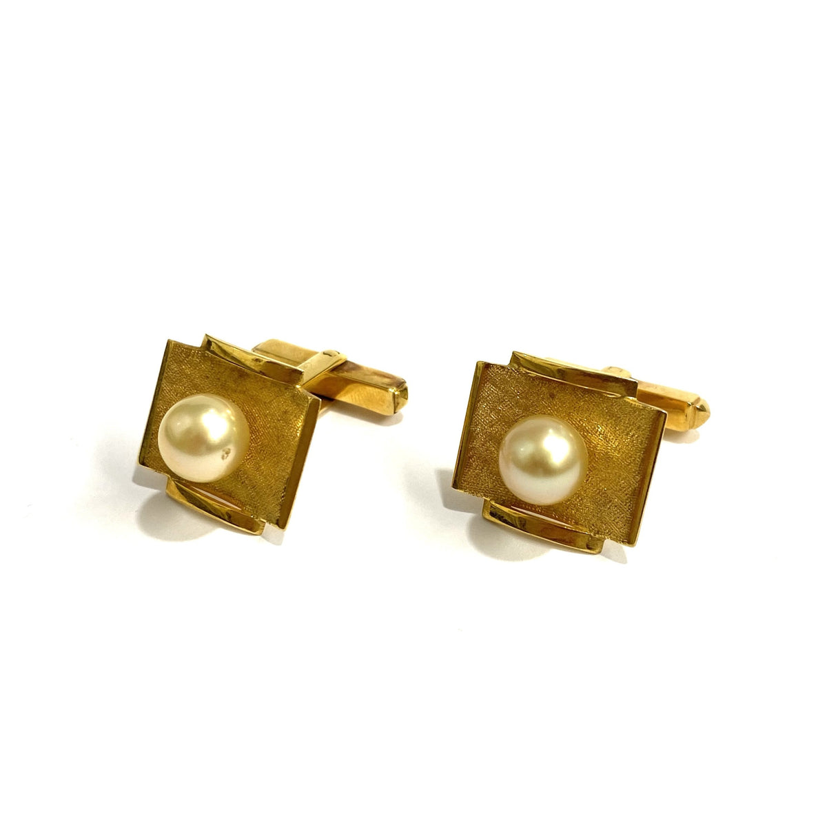 Vintage 18ct Yellow Gold South Sea Pearl Cufflinks