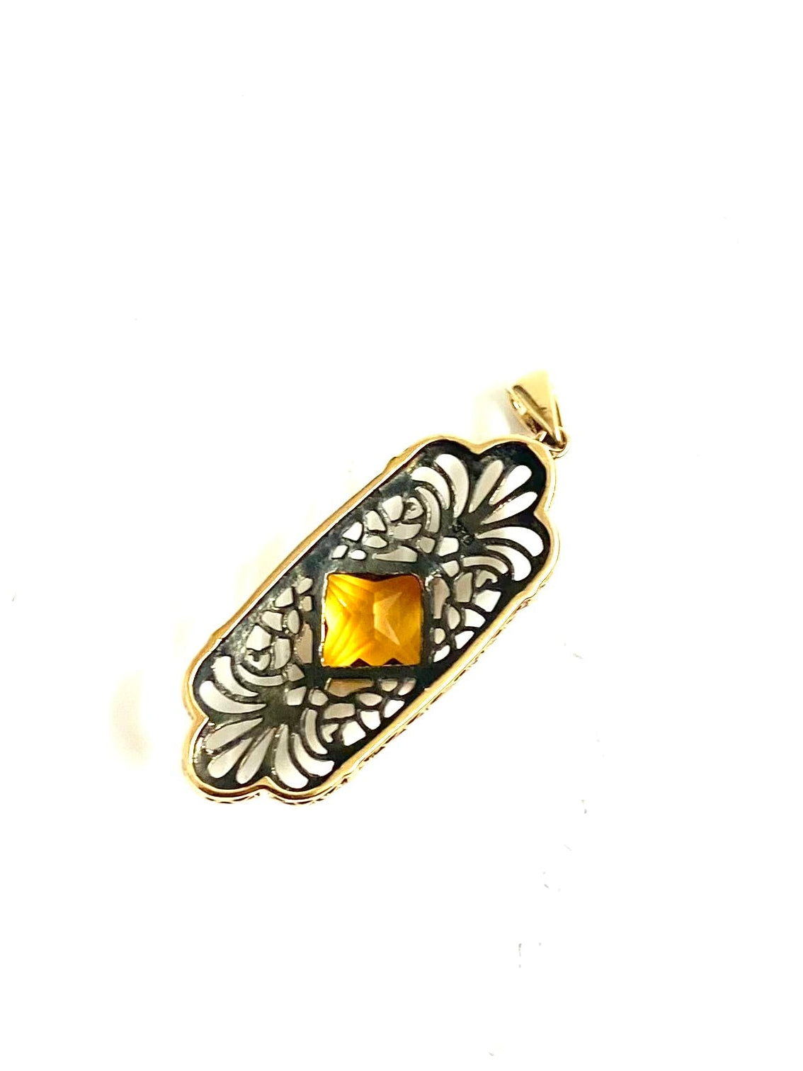 9ct Gold Citrine Pendant