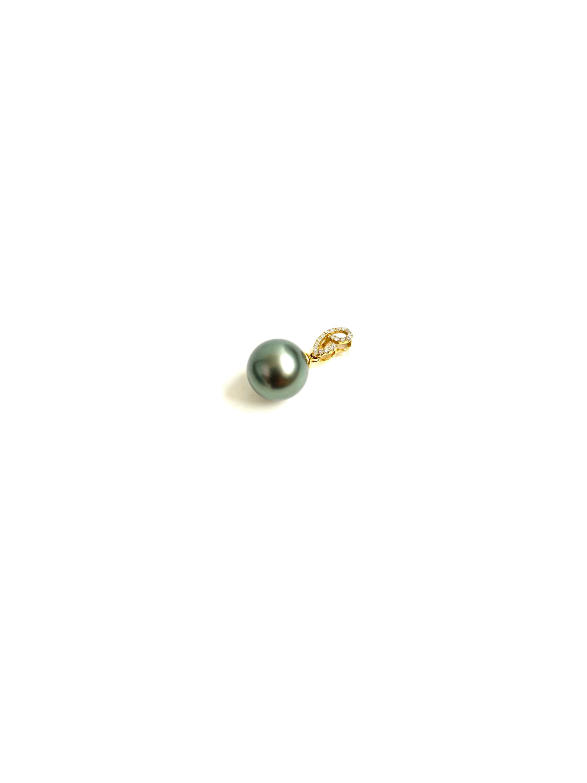 18ct Gold Black Tahitian Pearl and Diamond Pendant