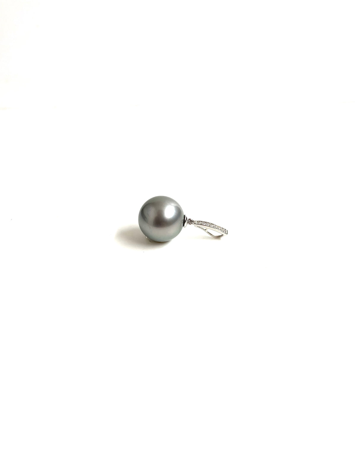 15ct Gold Black Tahitian Pearl Pendant