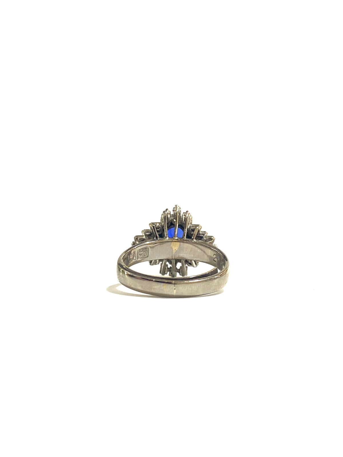 18ct Gold Diamond and Sapphire Ring