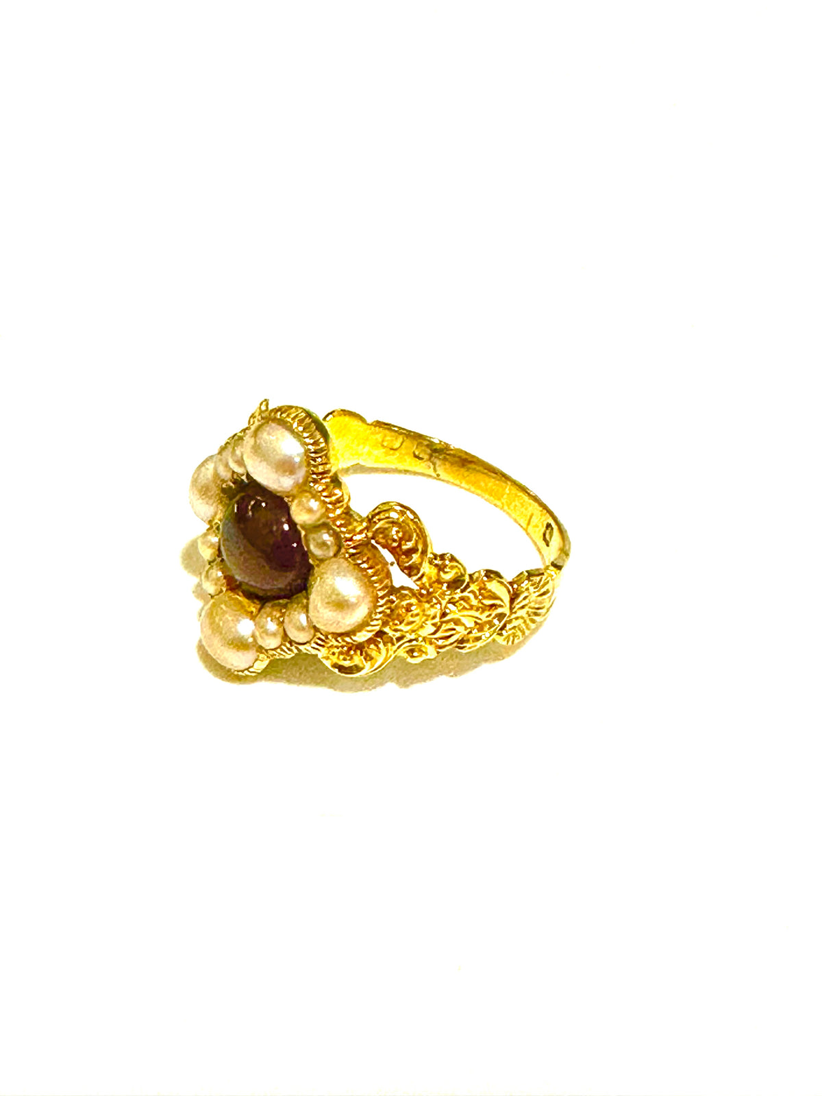 18ct Gold Georgian Garnet and Pearl Repoussé Ring