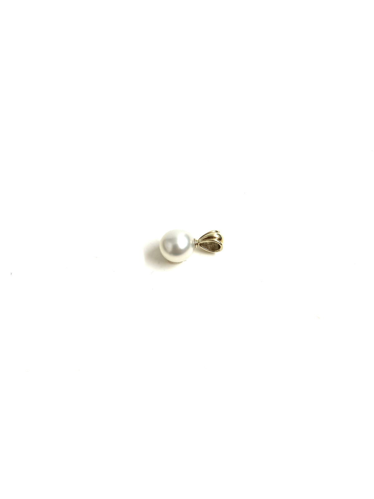 9ct Yellow Gold South Sea Pendant