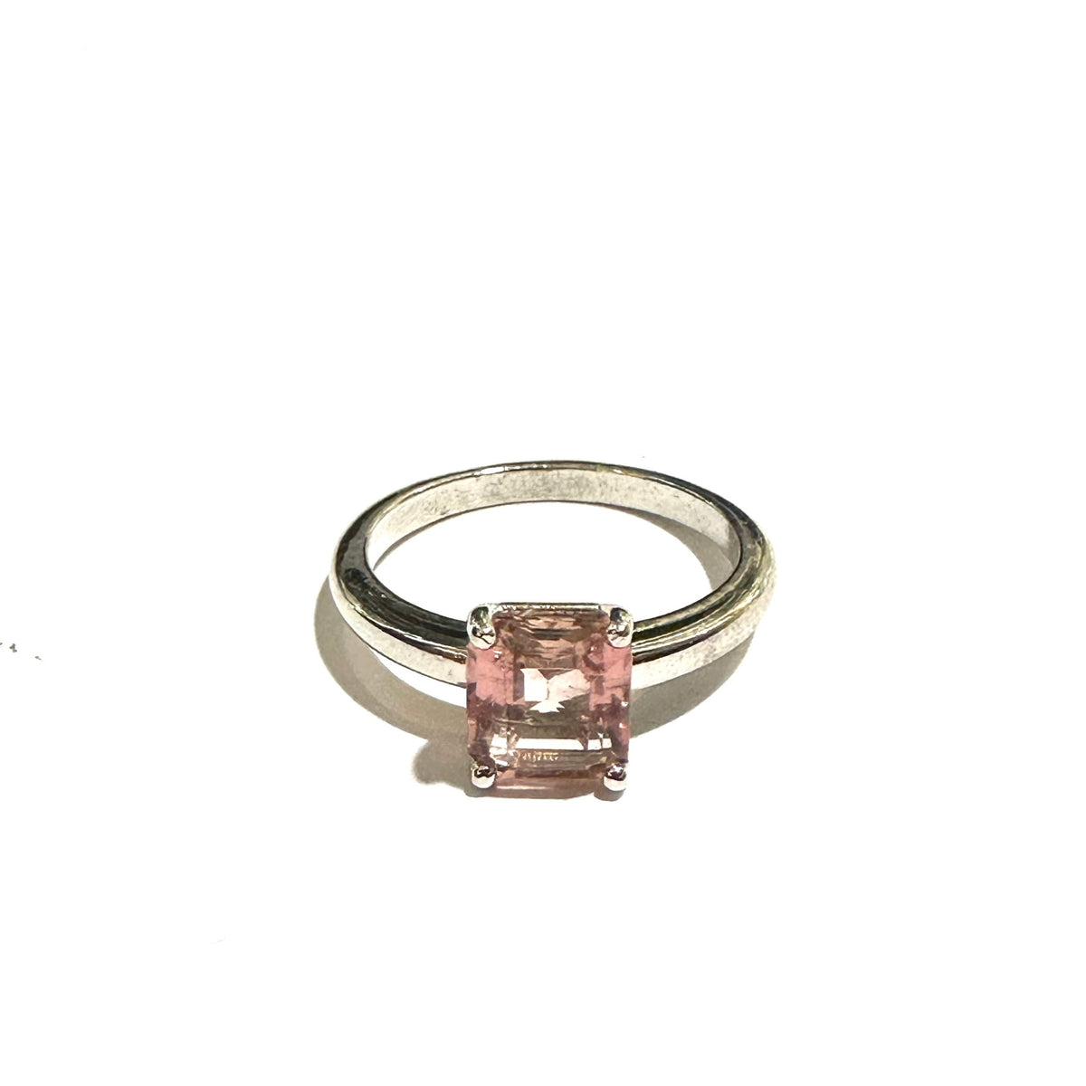 9ct White Gold Pink Tourmaline Ring