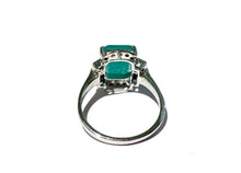 18ct White Gold Emerald, Sapphire and Diamond Ring