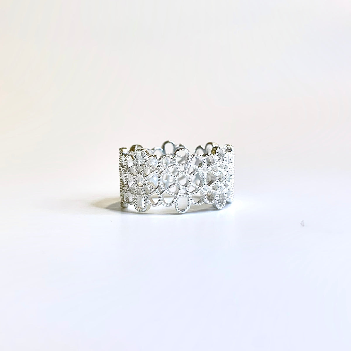 Sterling Silver Floral Filagree Band