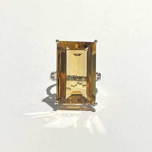 Sterling Silver Citrine Cocktail Ring