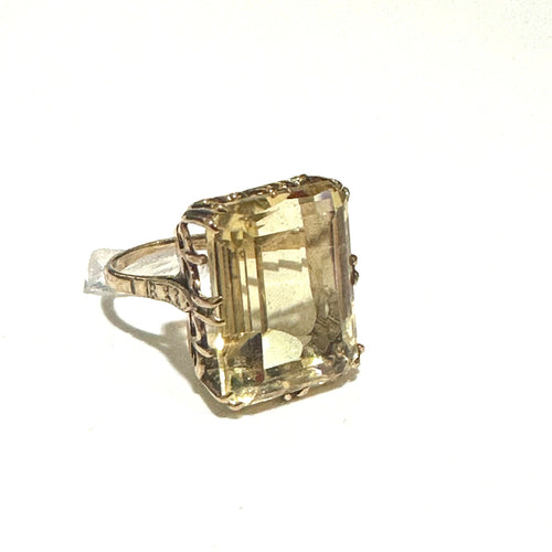 9ct Yellow Gold Citrine Dress Ring