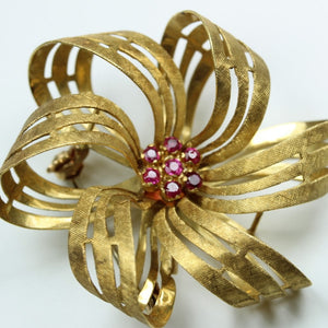Ruby and 18ct Yellow Gold Brooch
