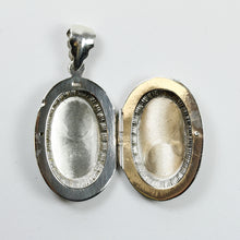 Sterling Silver Engraved Oval Locket