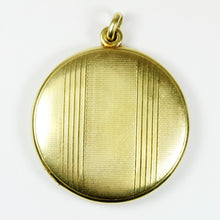 Antique 14ct Yellow Gold Lined Engraved Locket
