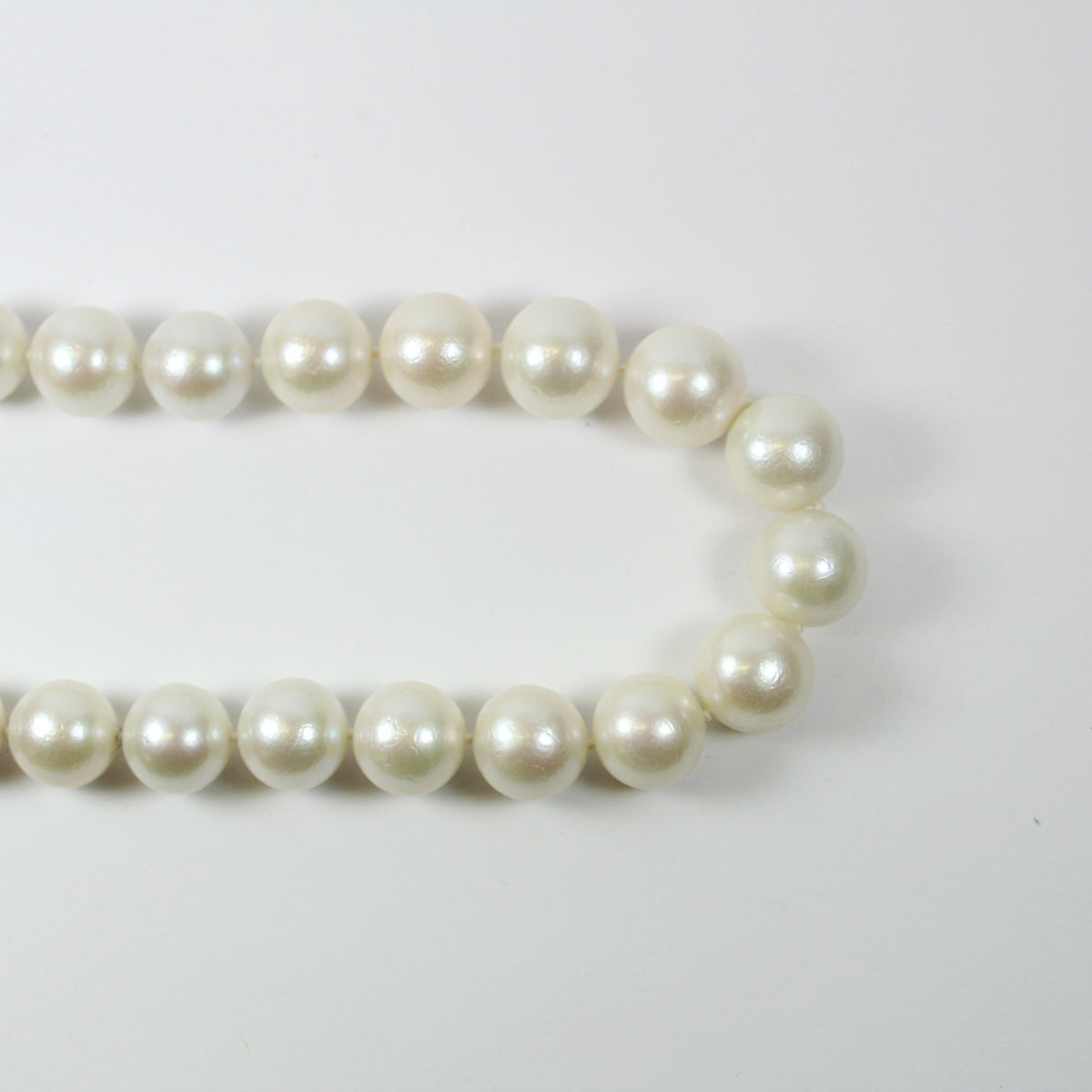 Short White South Sea Pearl Necklace