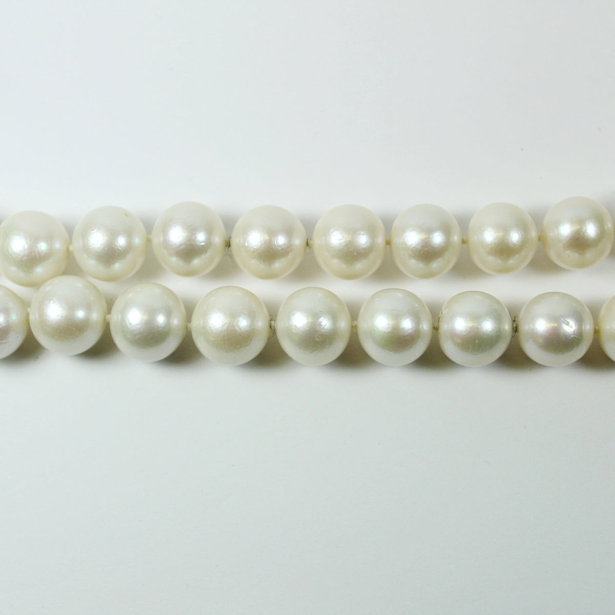 Short White South Sea Pearl Necklace