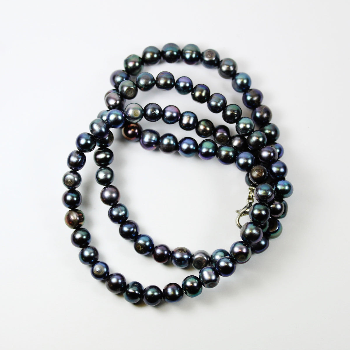 Black Peacock Tahitian Pearl Beaded Necklace