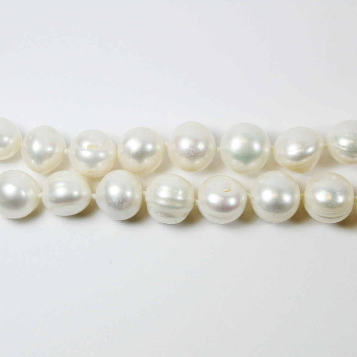 White Baroque Pearl Beaded Necklace