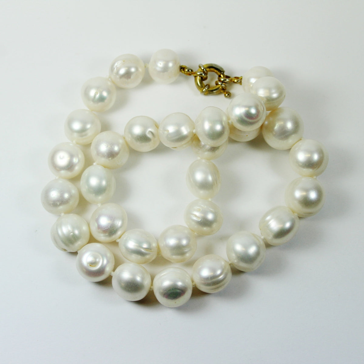 White Baroque Pearl Beaded Necklace