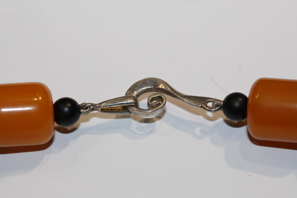 Vintage Black and Orange Bakelite Necklace