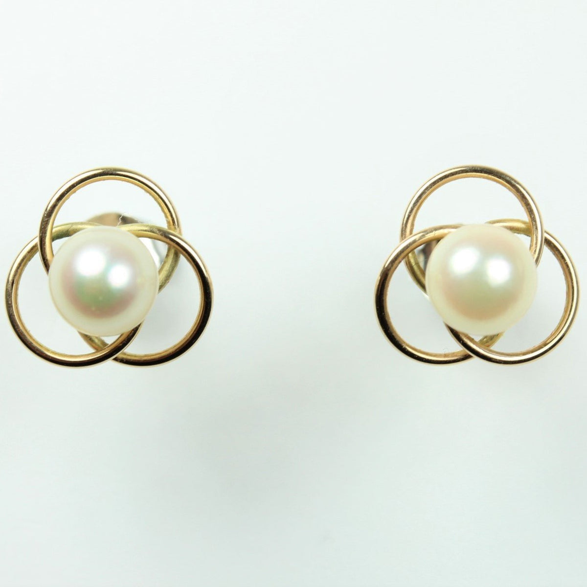 Vintage 9ct Yellow Gold Akoya Pearl Stud Earrings