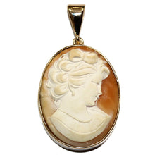 Vintage 9ct Yellow Gold Conch Shell Cameo Pendant