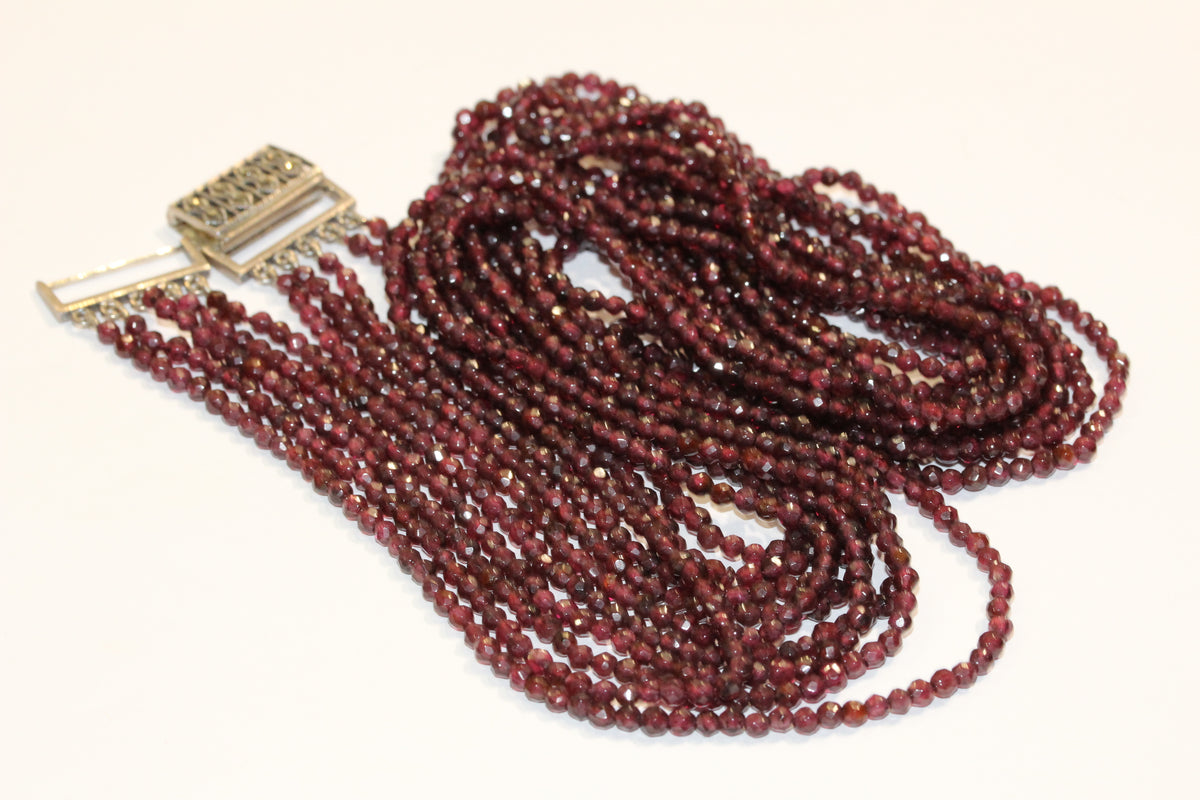 Graduated Rhodolite Garnet Necklace