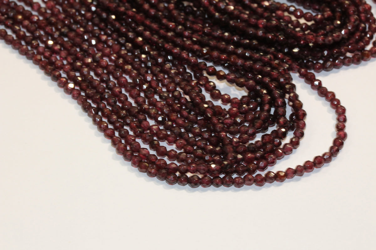 Graduated Rhodolite Garnet Necklace