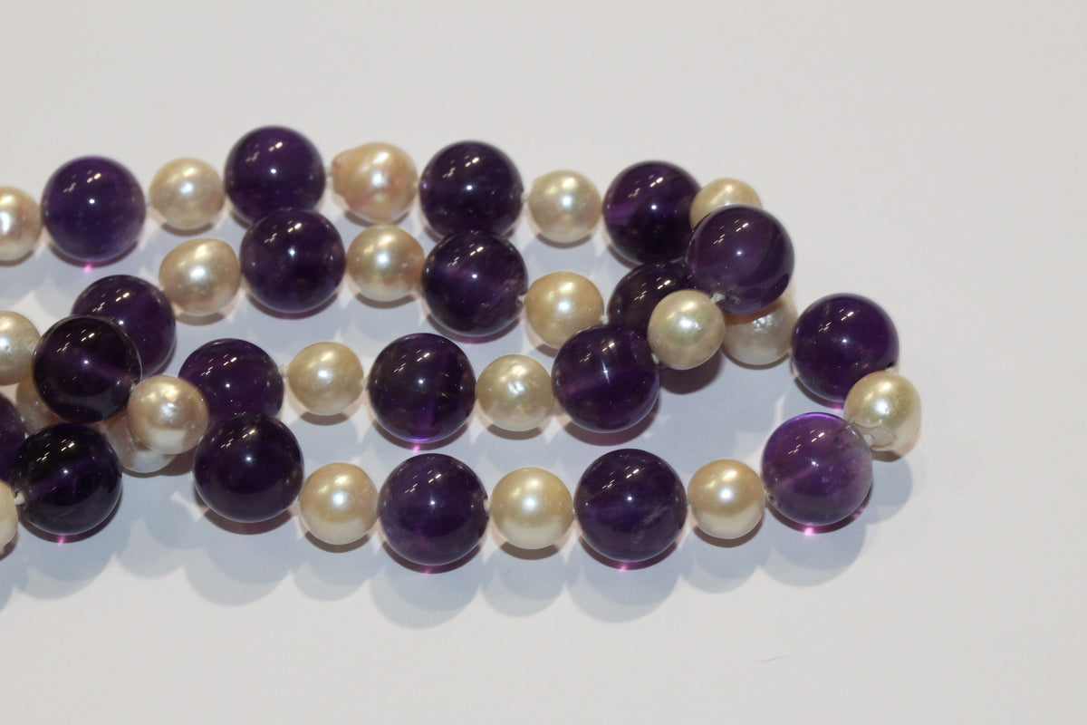 Vintage Amethyst and Pearl Beaded Necklace