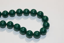Vintage Green Bakelite Necklace