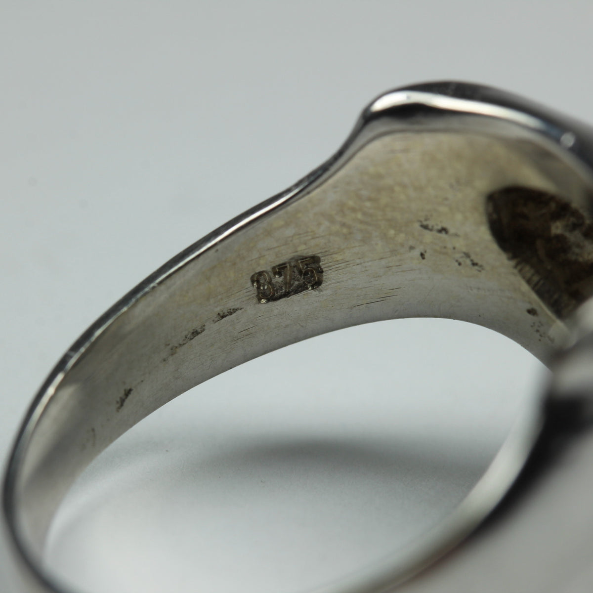 9ct White Gold Panther Mens Ring