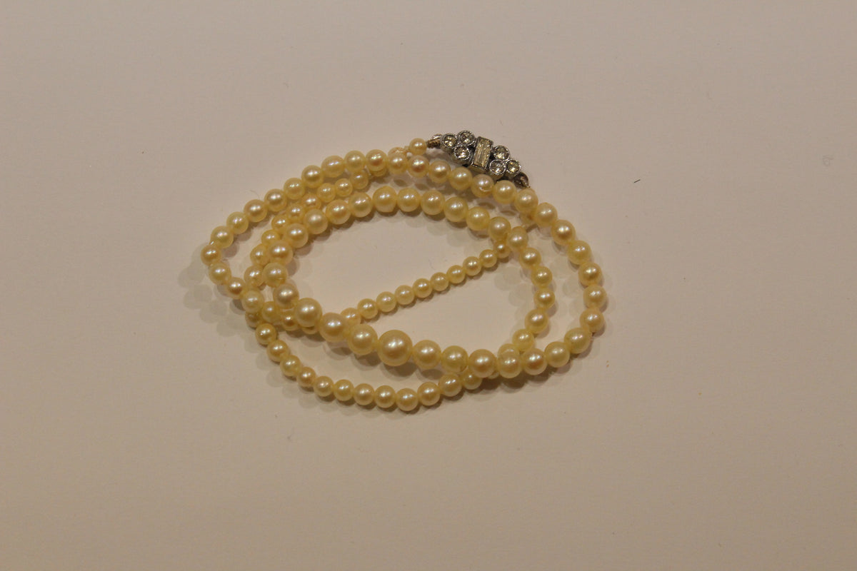 Graduated Akoya Pearl Necklace